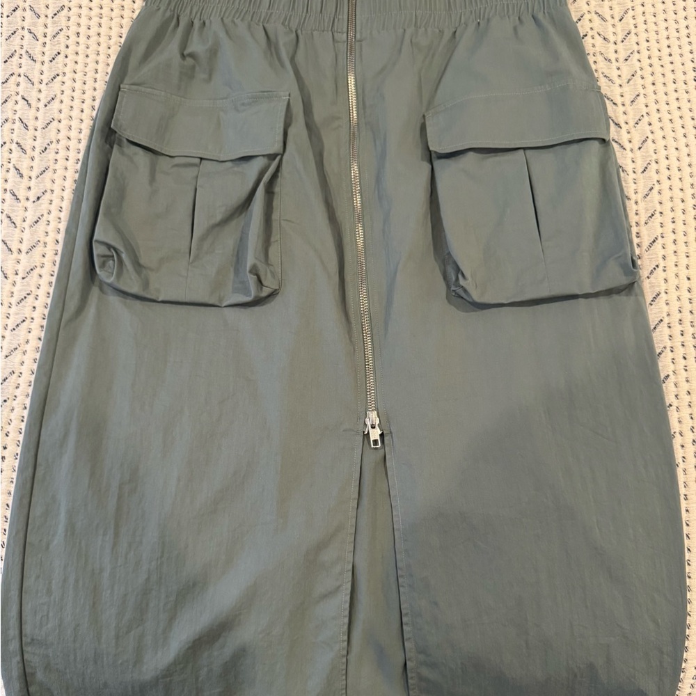 Abercrombie & Fitch Olive Skirt